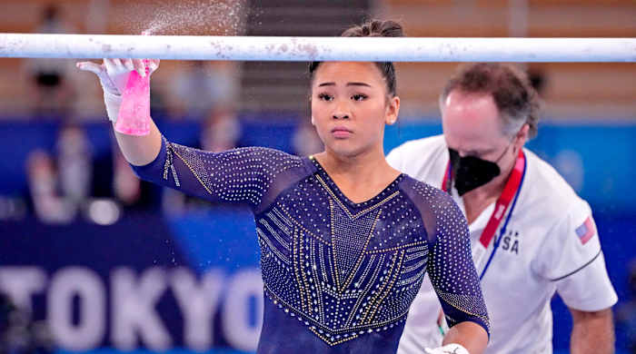 sunisa-lee-gymnastics-warmups